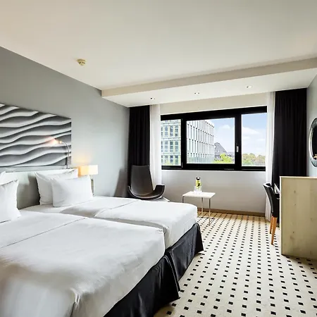 Radisson Blu Conference Hotel, Duesseldorf-2